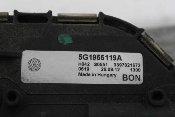 MOTEUR D ESSUIE GLACE VW GOLF 7 - Vue 3